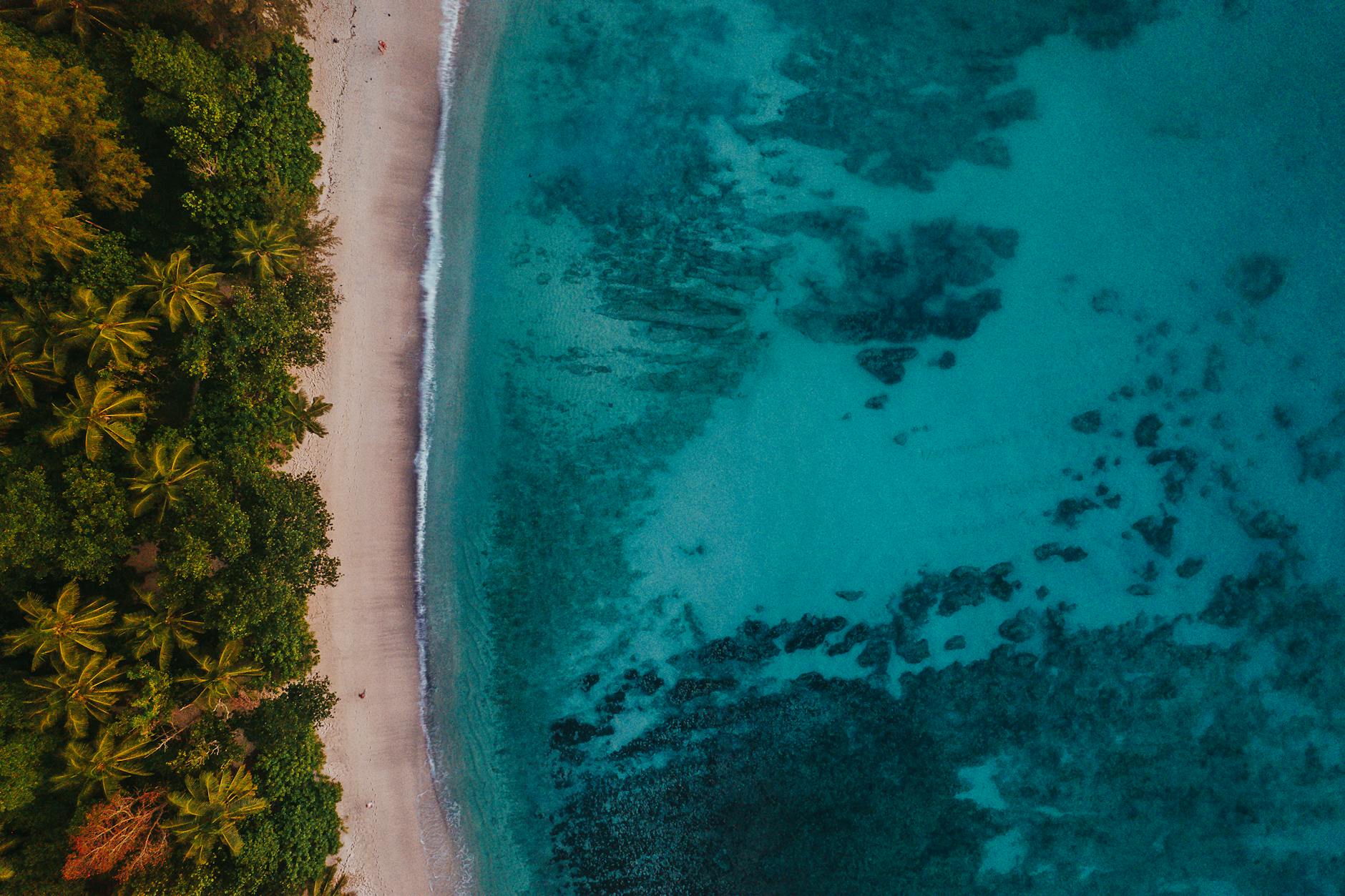pexels-photo-12987502 Arti Mimpi Laut Dalam