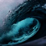 focus photography of sea waves