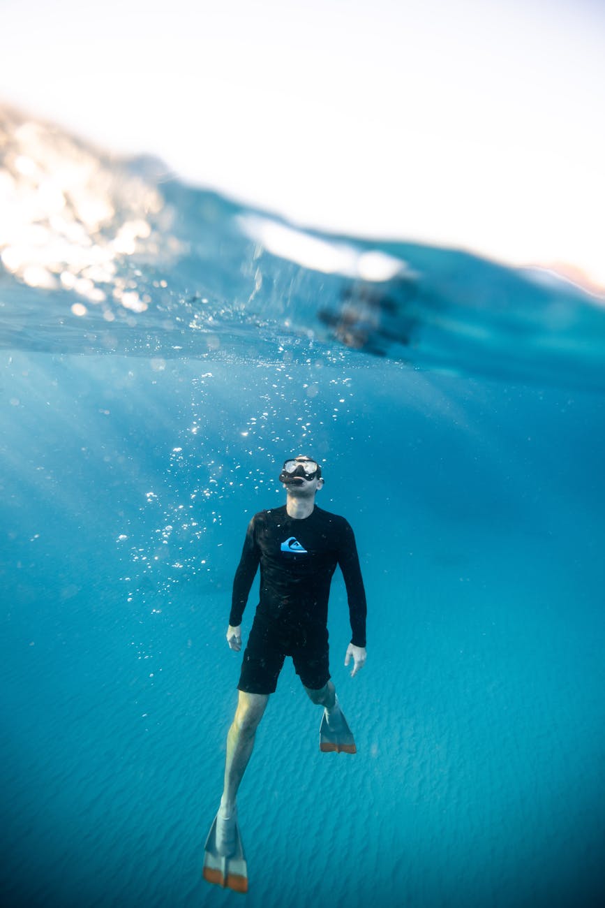pexels-photo-2765871 Arti Mimpi Berenang di Laut