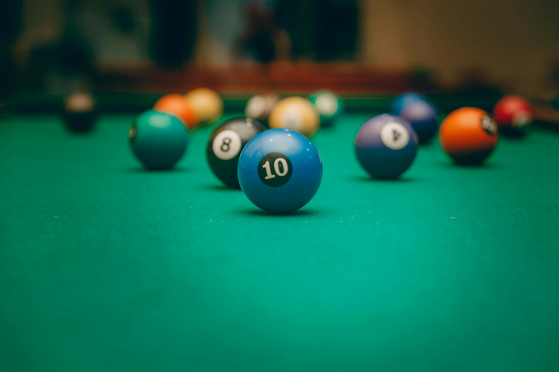 pexels-photo-2017868 Arti Mimpi Bermain Bola Billiard