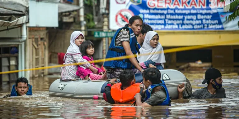 Erek Erek 2D Arti Mimpi Terjebak Banjir