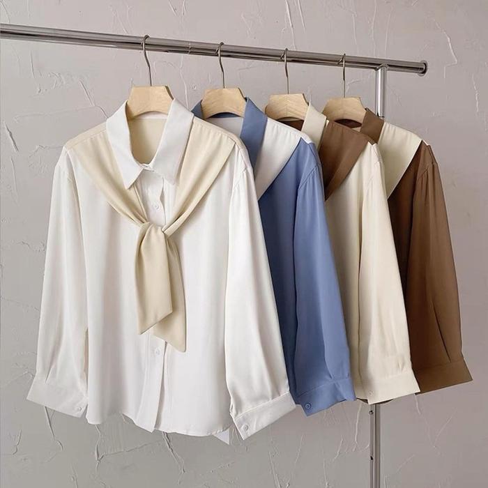 42ebc250-b8ee-43a8-b060-fb699b1173a8 Arti Mimpi Tentang Baju: Simbol Identitas, Perubahan, dan Citra Diri
