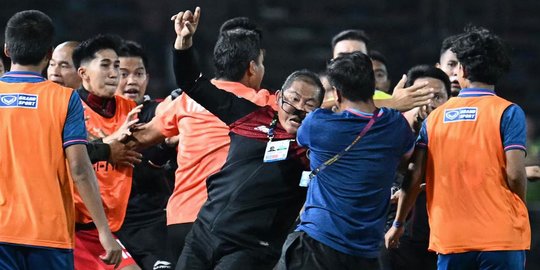 momen-keributan-final-sea-games-manajer-timnas-indonesia-dipukuli-staf-thailand Arti Mimpi Tentang Keributan: Tanda Emosi Tersembunyi atau Pertanda Kejadian?